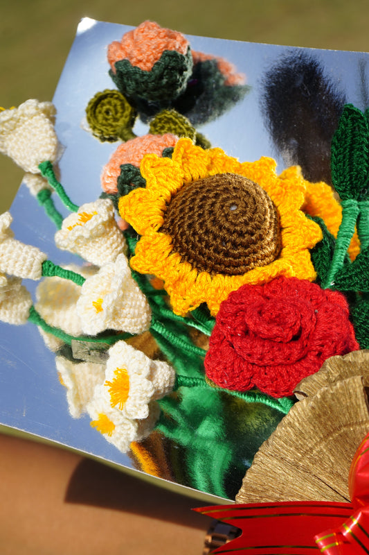 Rose, Sunflower & Bel