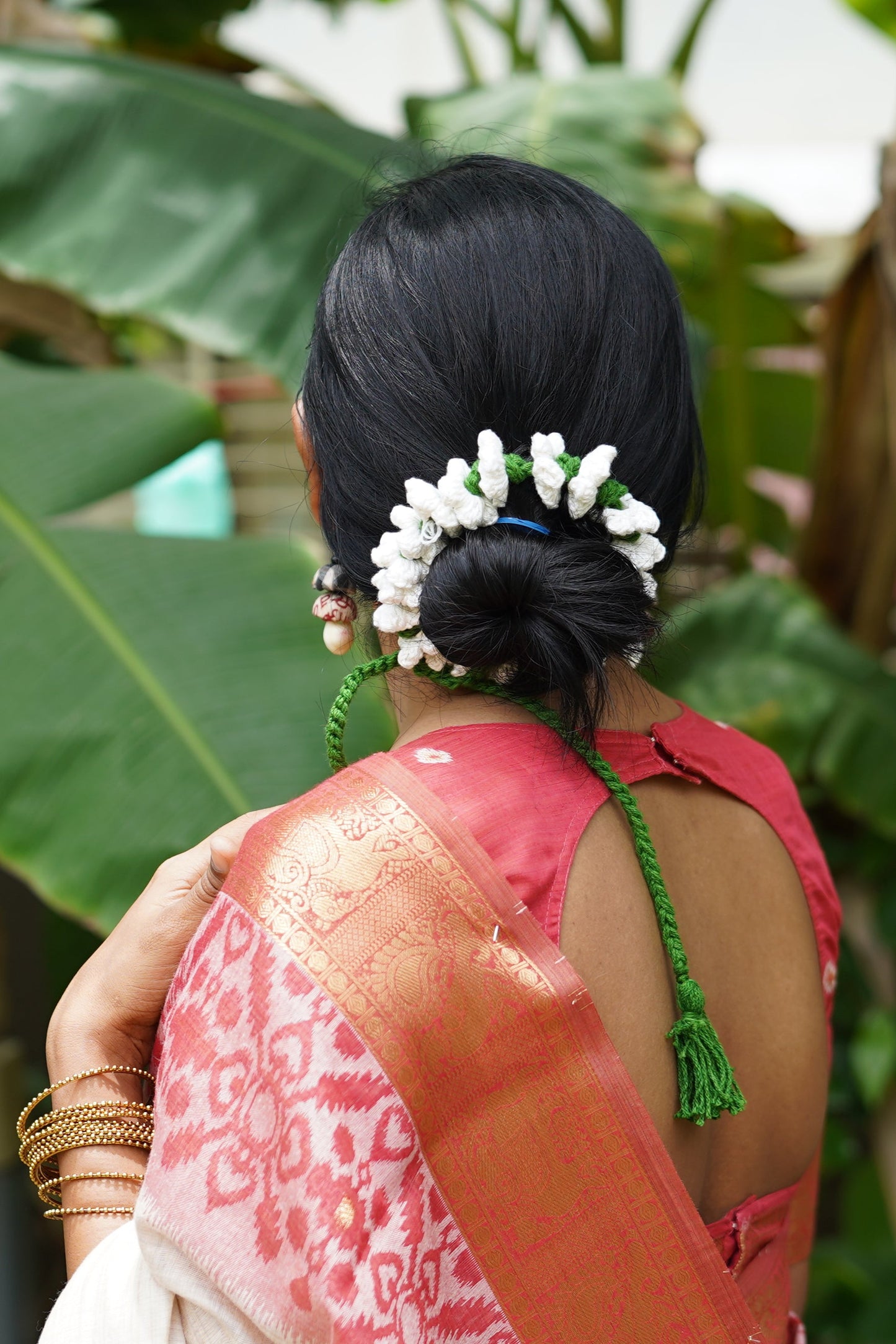 White Floral Gajra