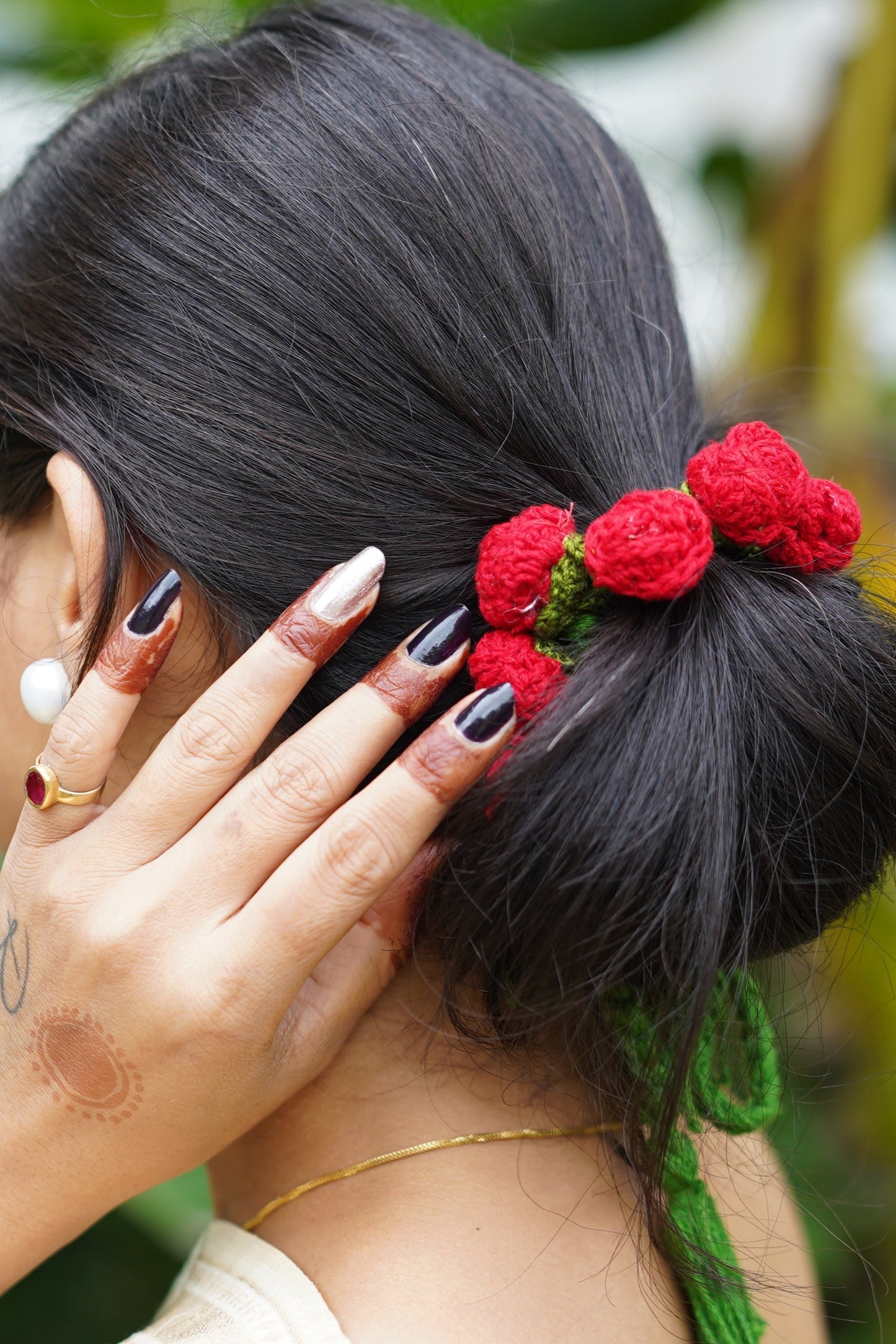 Red Rose Gajra